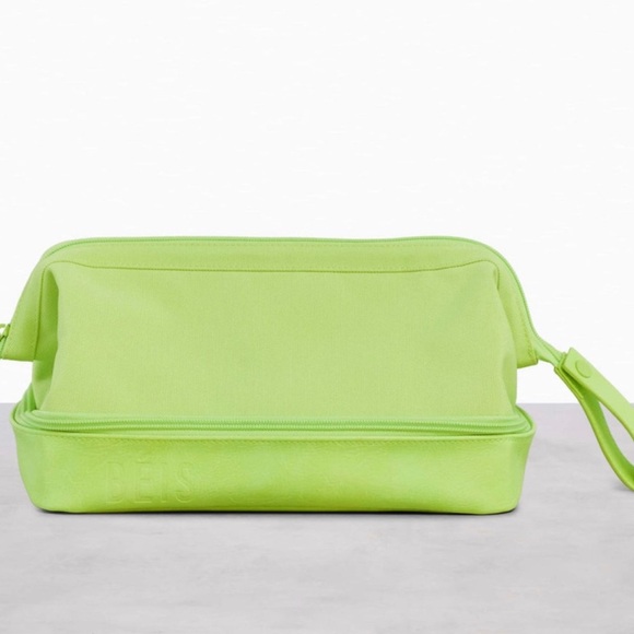 BEIS Lime Green Travel Dopp Kit - Picture 1 of 6